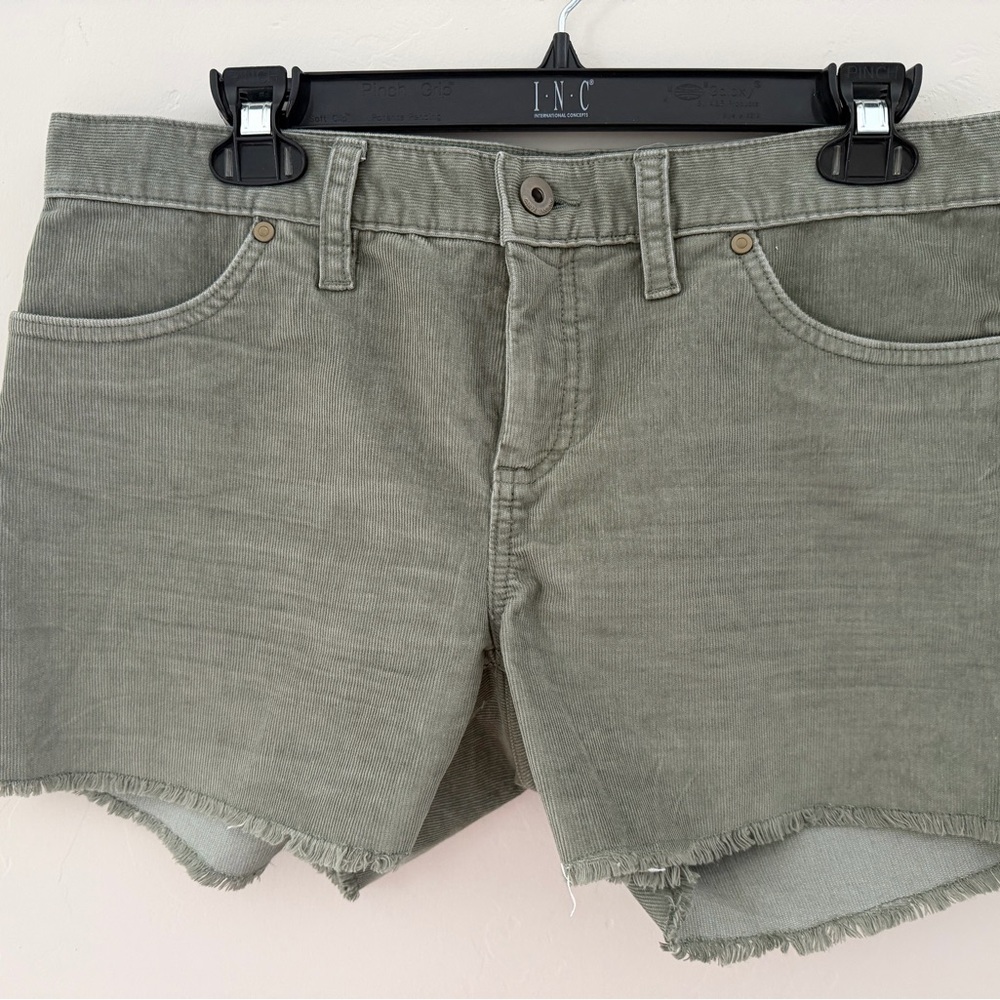 Carve Designs Olive Green Frayed Hem Jean Shorts